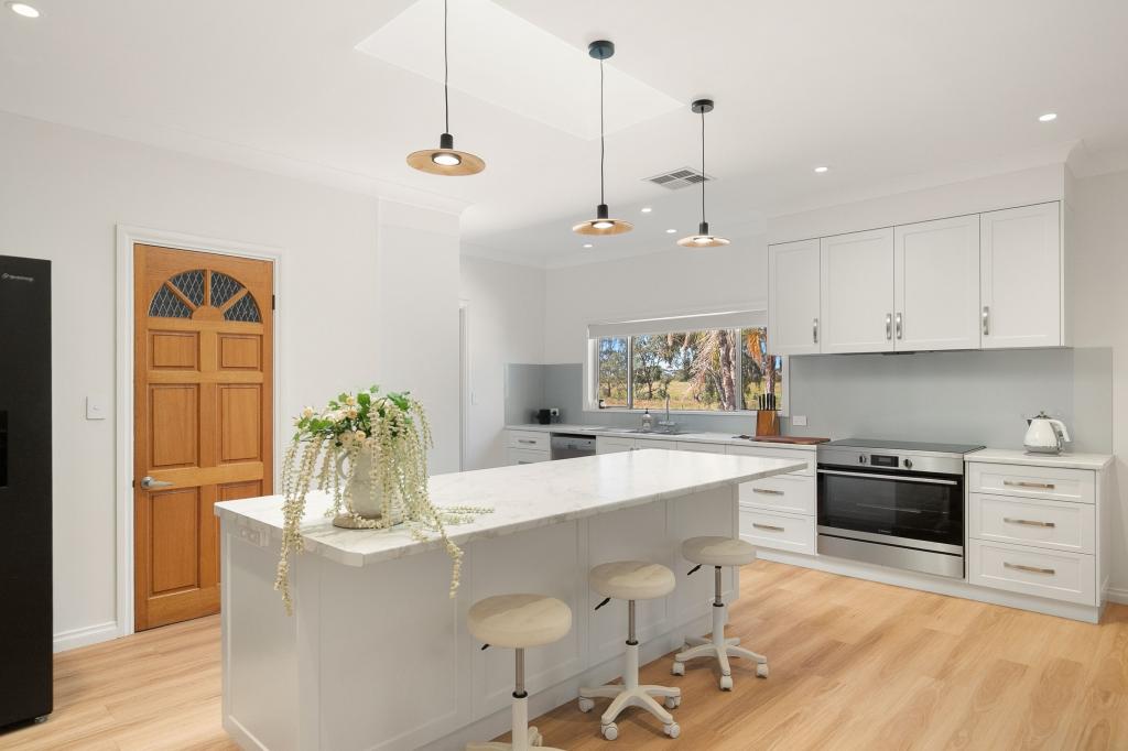32 Hoffman Rd, Loveday, SA 5345