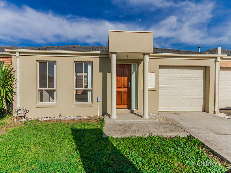 2/57 Jade Way, Hillside, VIC 3037