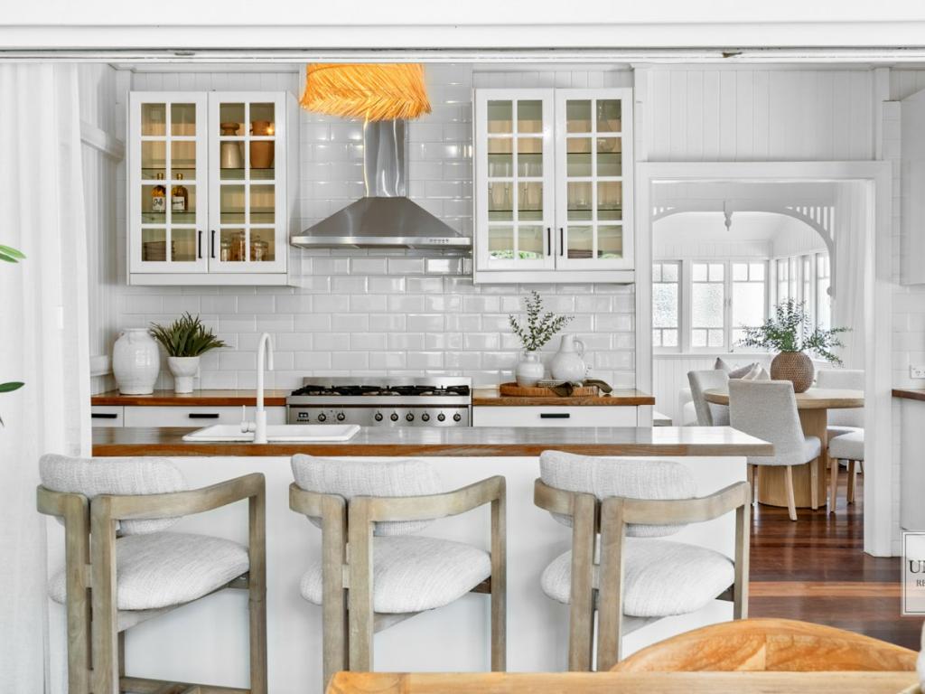 92 Woodward St, Edge Hill, QLD 4870