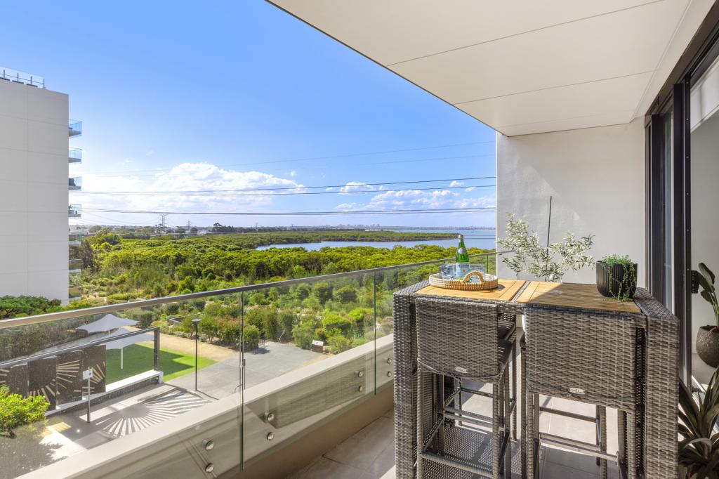 301/8 FORESHORE BVD, WOOLOOWARE, NSW 2230