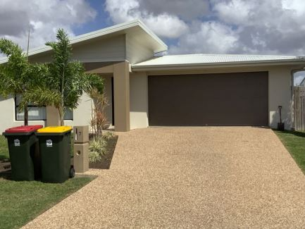 7 Blackthorn St, Mount Low, QLD 4818