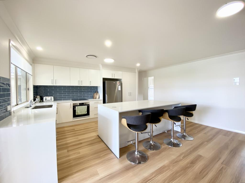 100a Old Main Rd, Anna Bay, NSW 2316