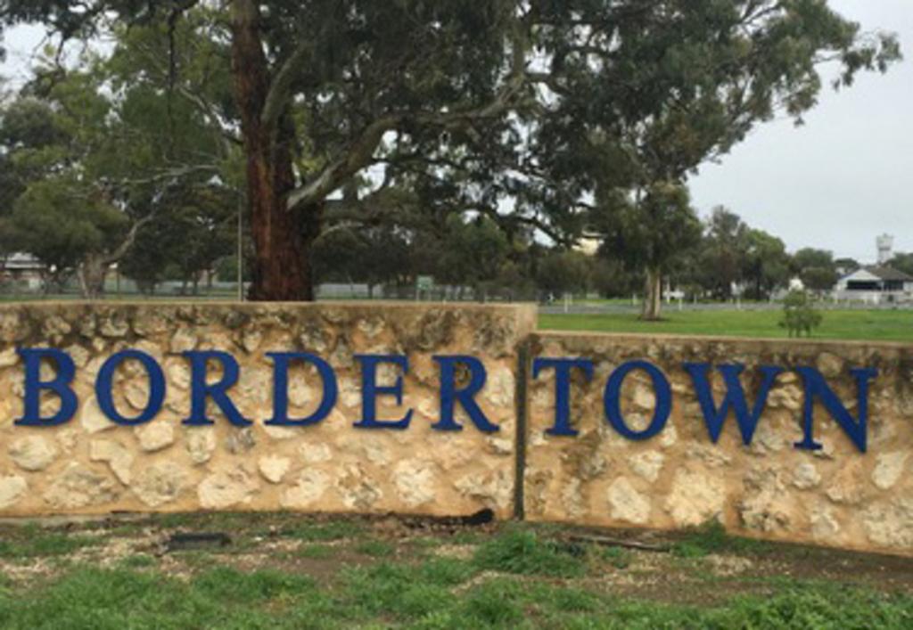 45 Densley Ave, Bordertown, SA 5268