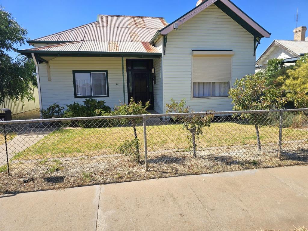 34 Mcculloch St, Donald, VIC 3480