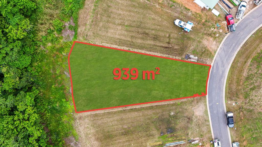 Lot 705 Indigo Ave, Bentley Park, QLD 4869