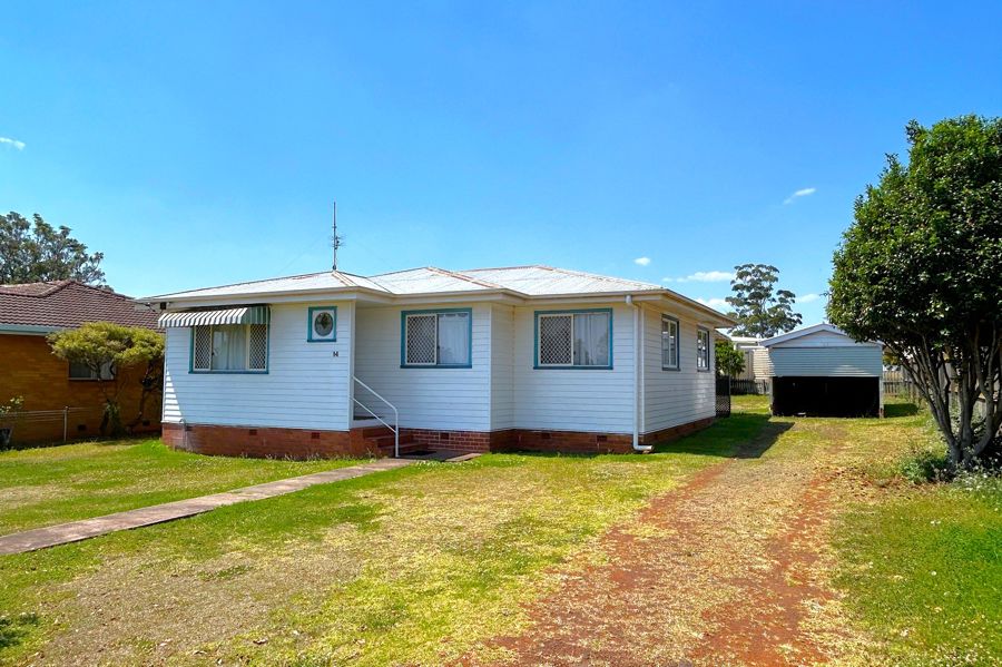 14 Florence St, Harristown, QLD 4350