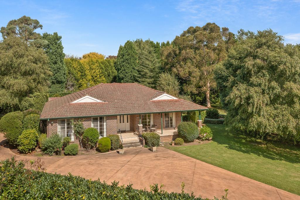 31 Railway Rd, Burradoo, NSW 2576