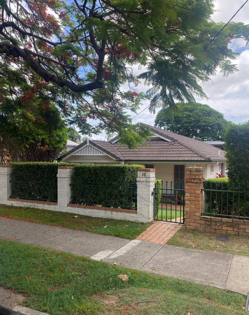 12 Winifred St, Clayfield, QLD 4011