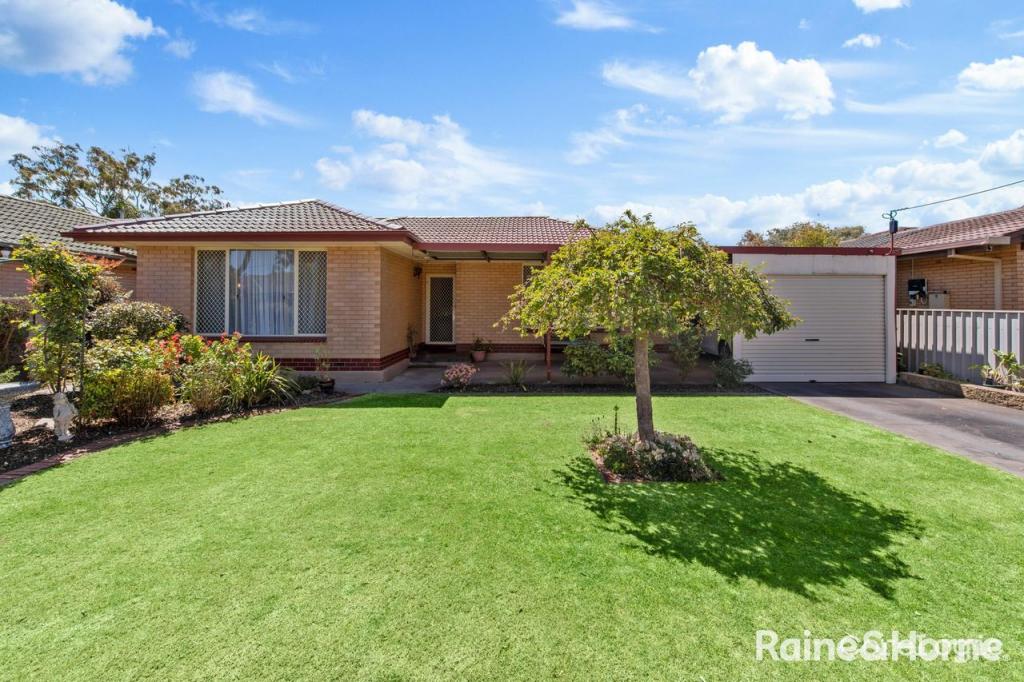 15 Highwray Dr, Morphett Vale, SA 5162