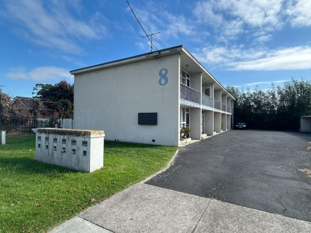1/8 Pinnock St, Bairnsdale, VIC 3875