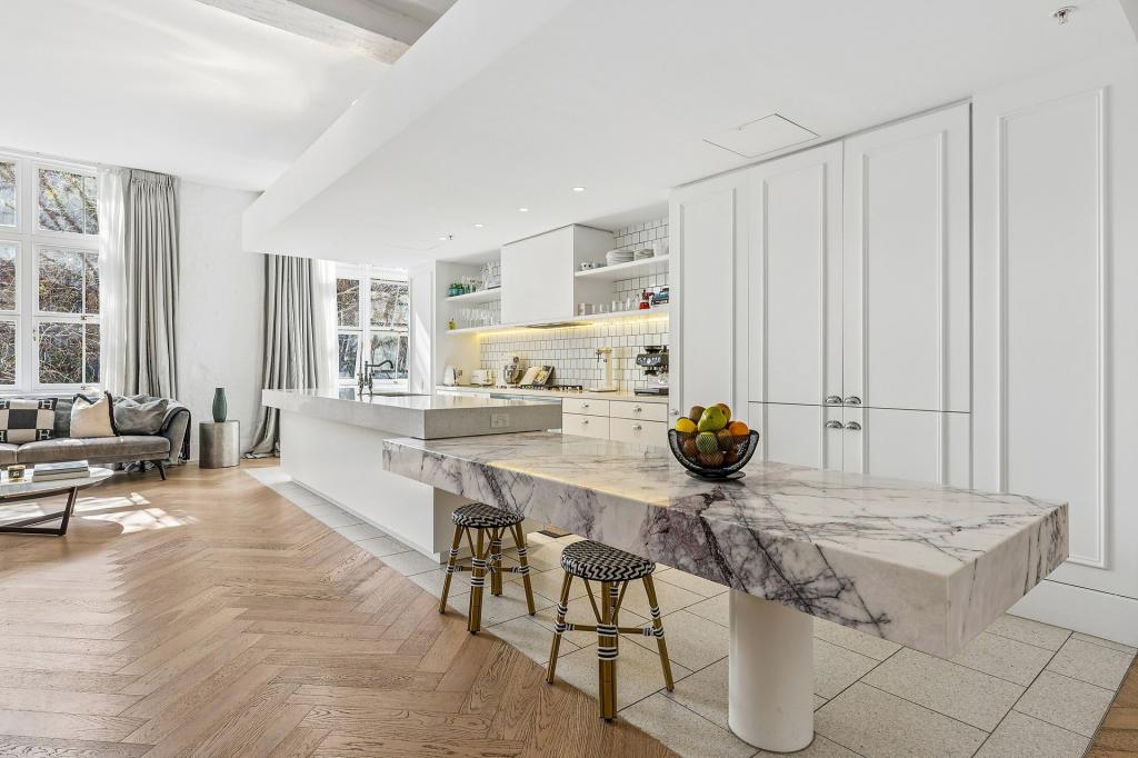 106/117 Kippax St, Surry Hills, NSW 2010