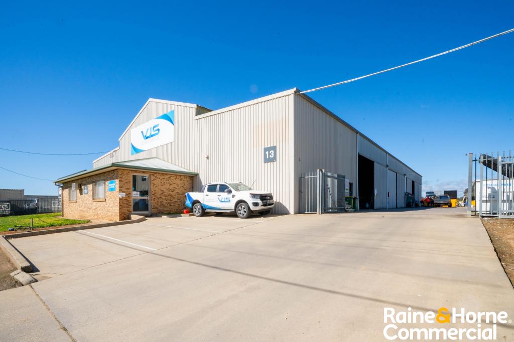 13a Riedell St, East Wagga Wagga, NSW 2650