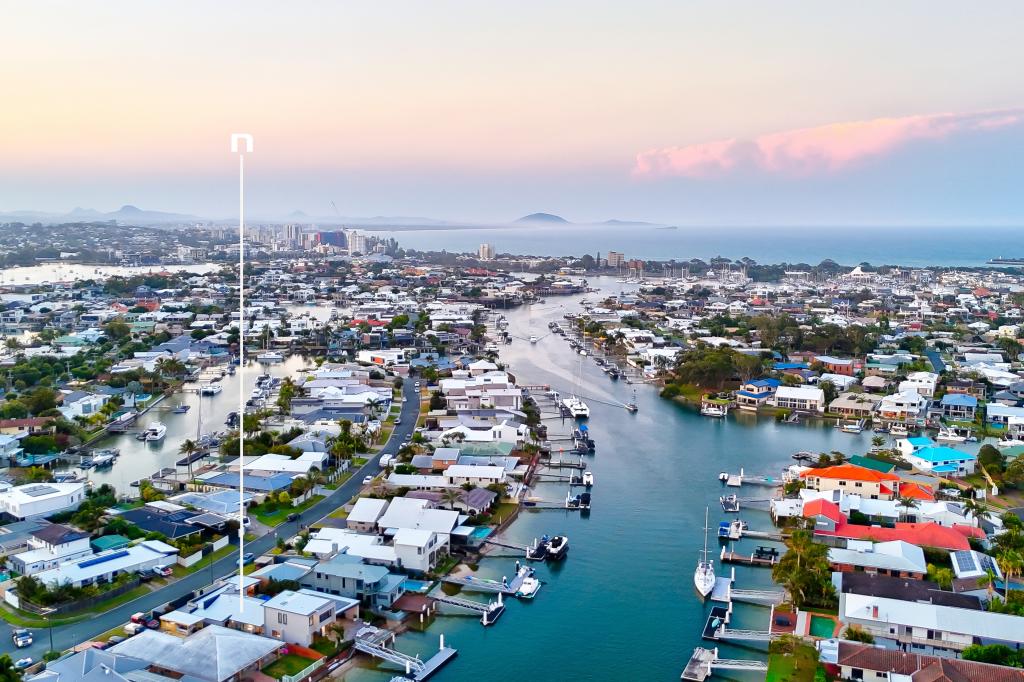 32 Coomaroo Cres, Minyama, QLD 4575