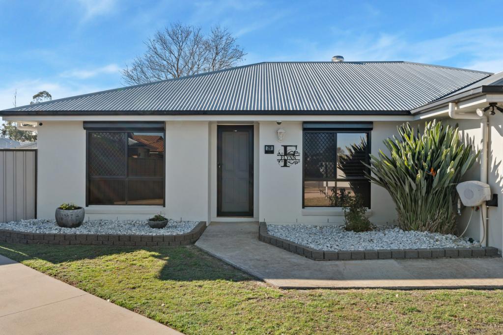 20 Cass Ct, Oakey, QLD 4401