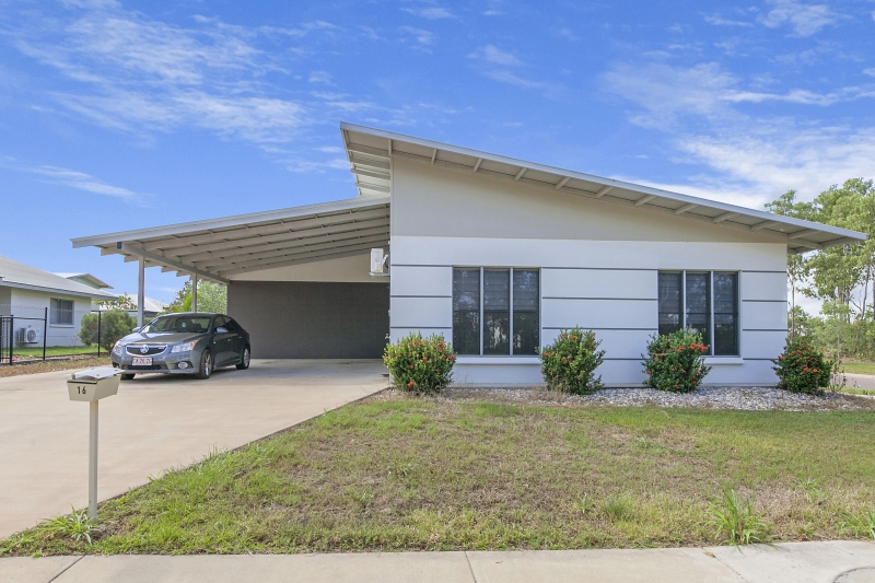 16 Taylor Cres, Bellamack, NT 0832