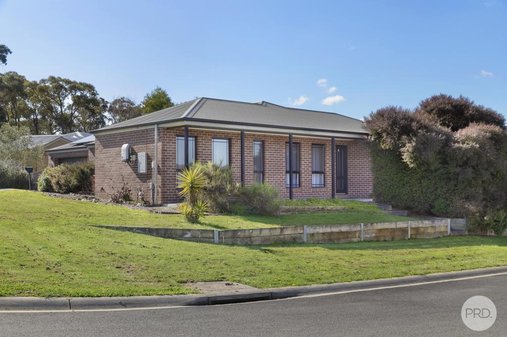 17 Muller Ct, Mount Clear, VIC 3350