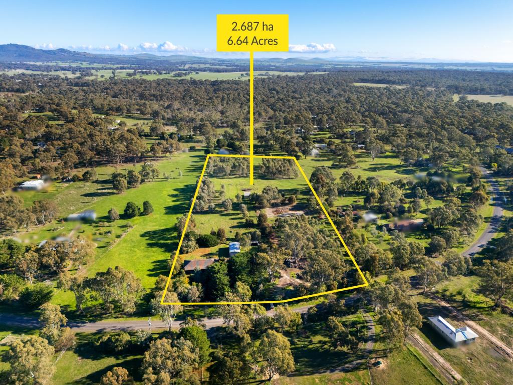 25 Foulkes Cres, Clunes, VIC 3370