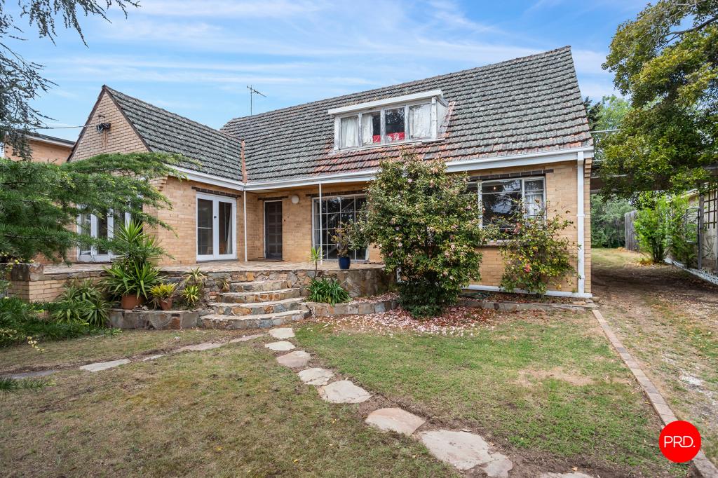 10 Steane St, Kennington, VIC 3550