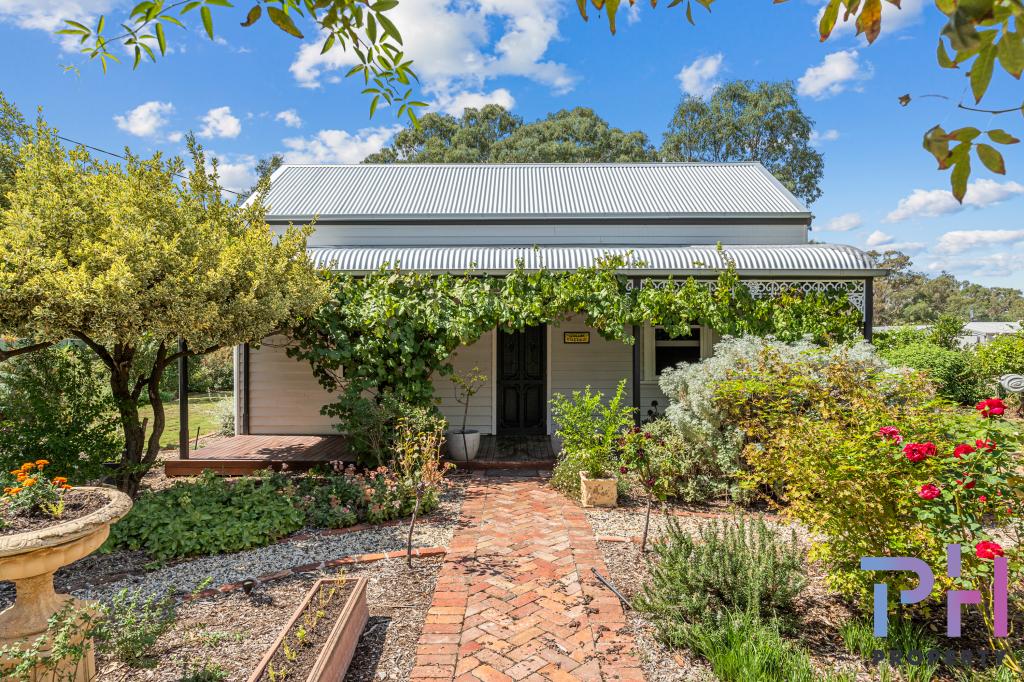 82 Goldie St, Marong, VIC 3515