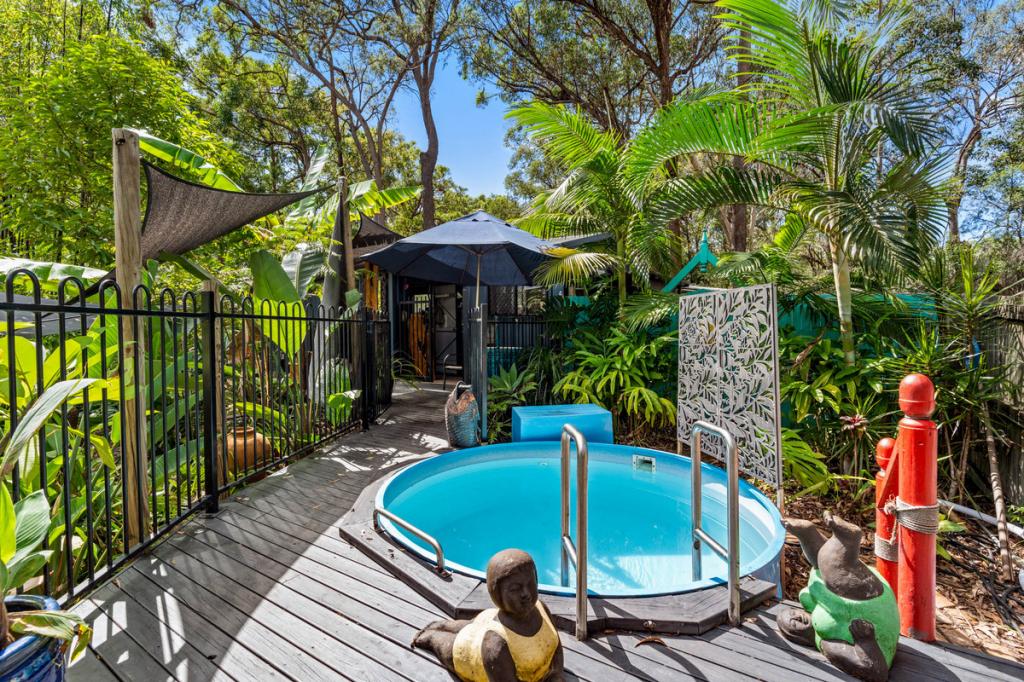 12-16 Kennedy Ave, Russell Island, QLD 4184