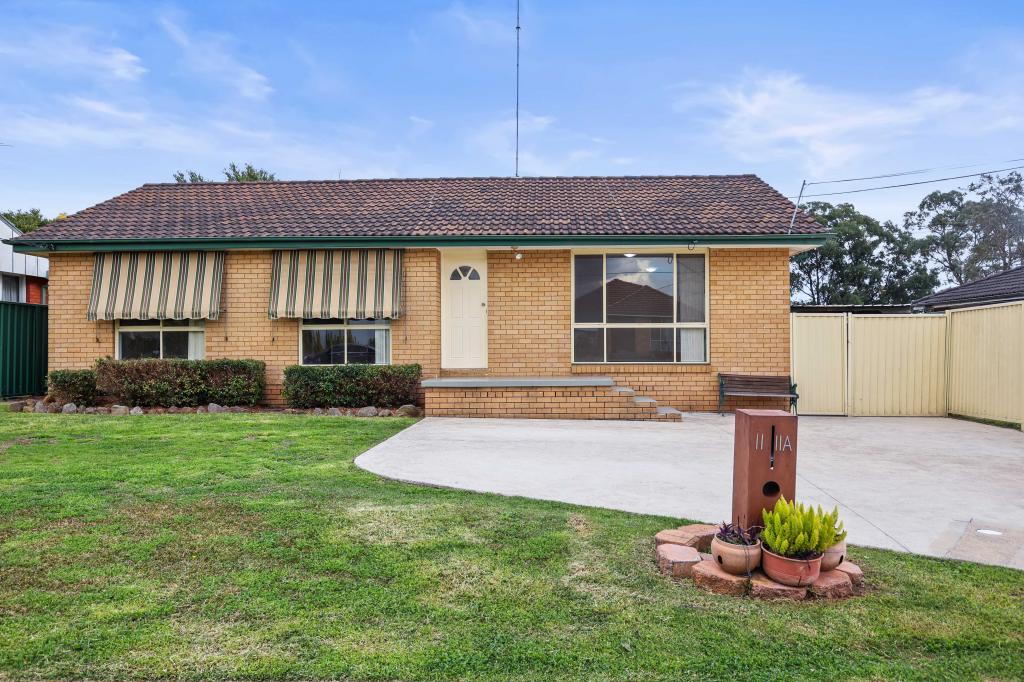 11 Rebecca St, Colyton, NSW 2760