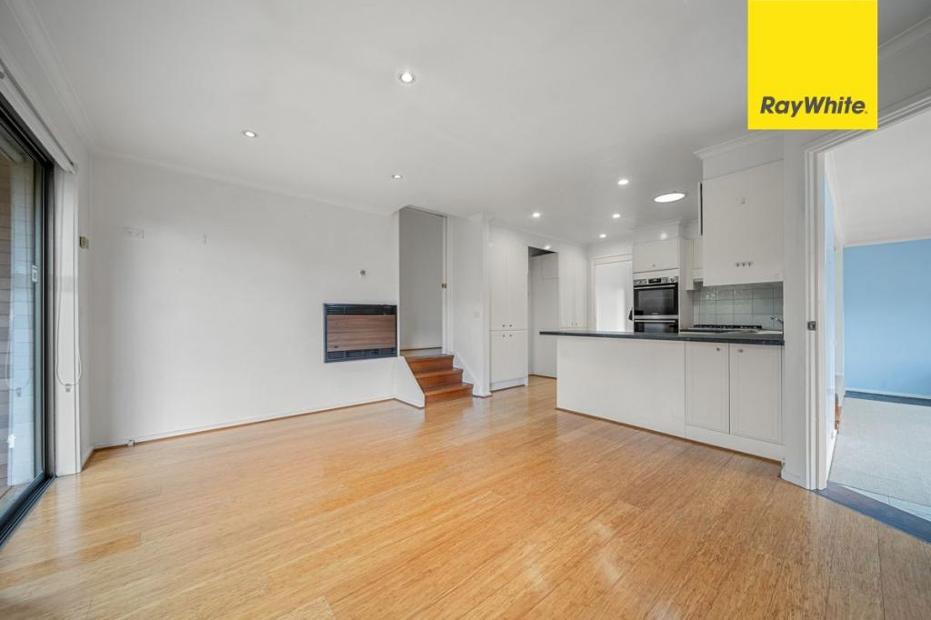 67 Learmonth Dr, Kambah, ACT 2902