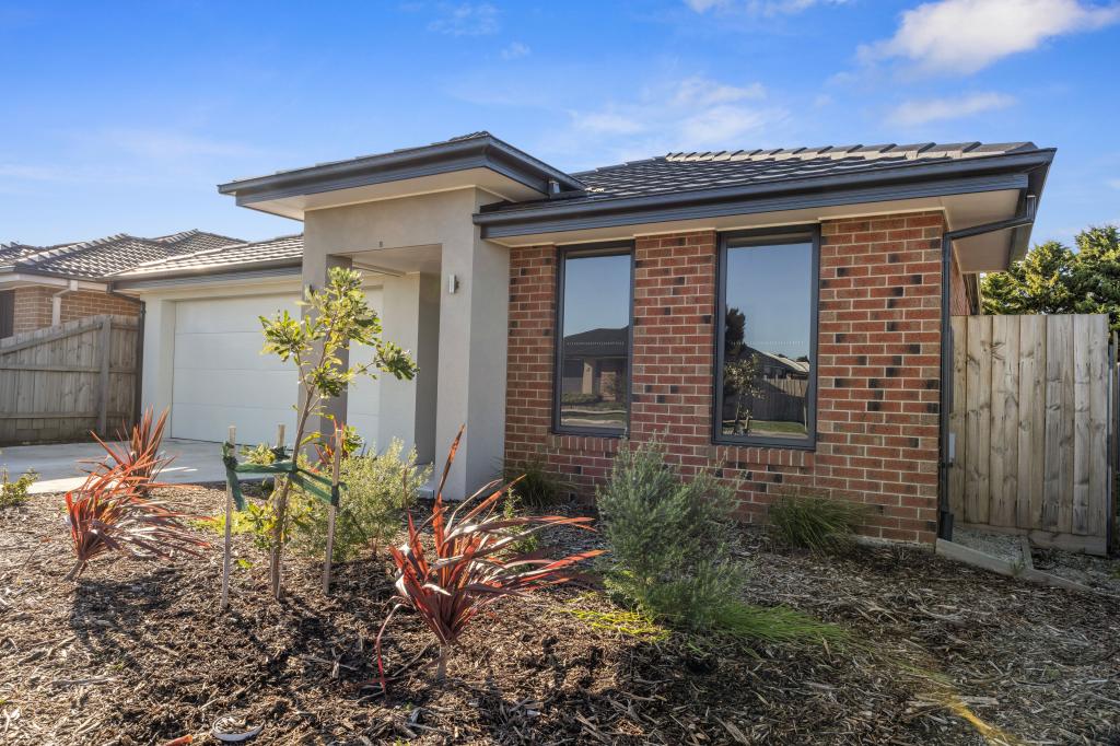 25 Mcrae Dr, Dalyston, VIC 3992