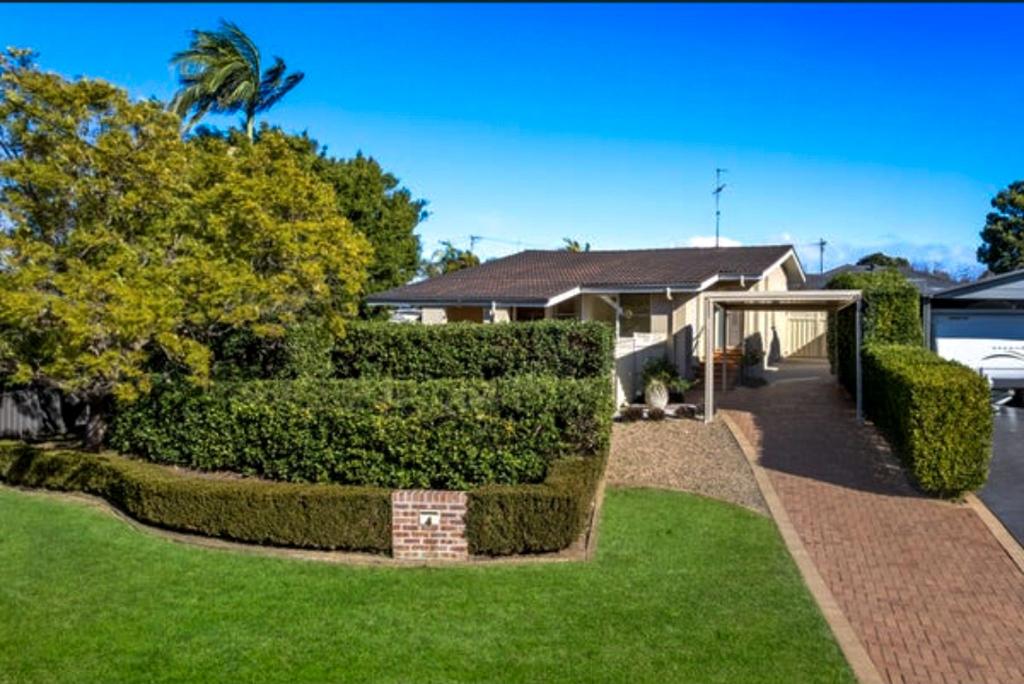 4 St James Pl, Narellan, NSW 2567
