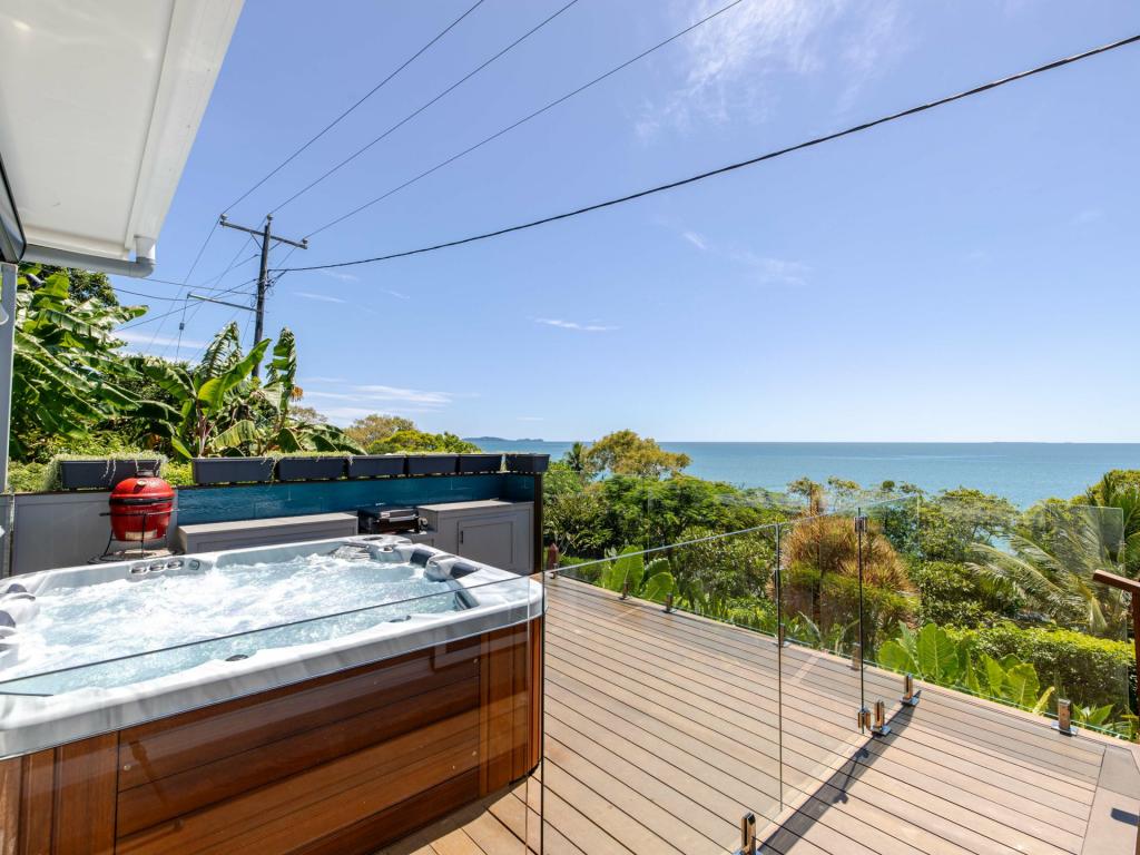 1385 Mossman Daintree Rd, Rocky Point, QLD 4873