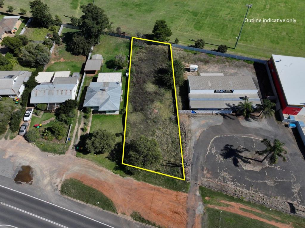 24 Forbes Rd, Parkes, NSW 2870