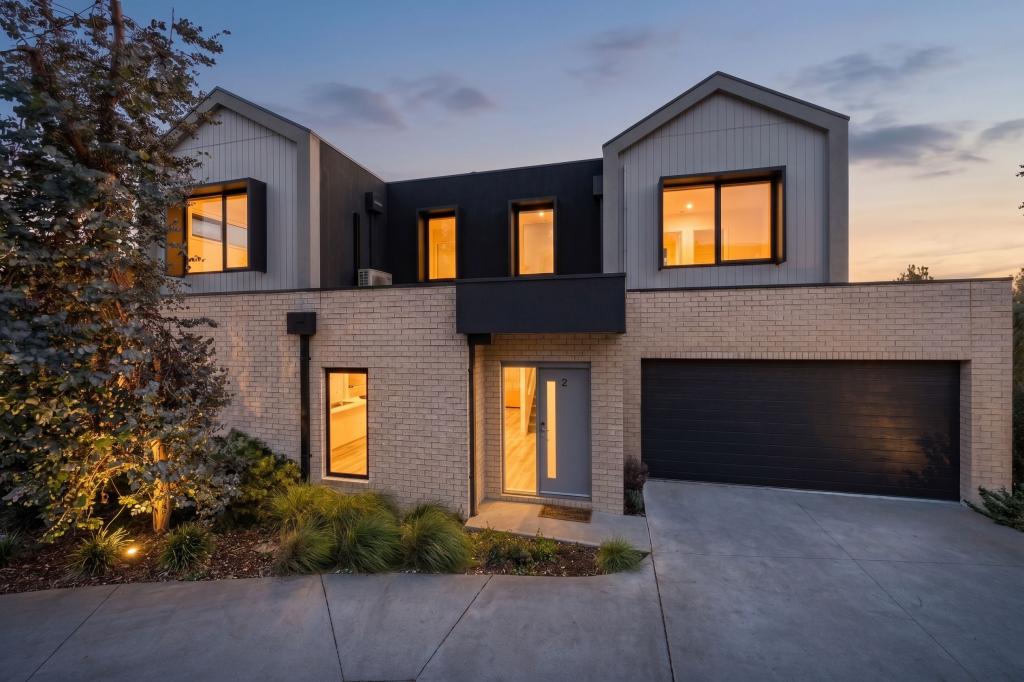 2/108 David Collins Dr, Endeavour Hills, VIC 3802