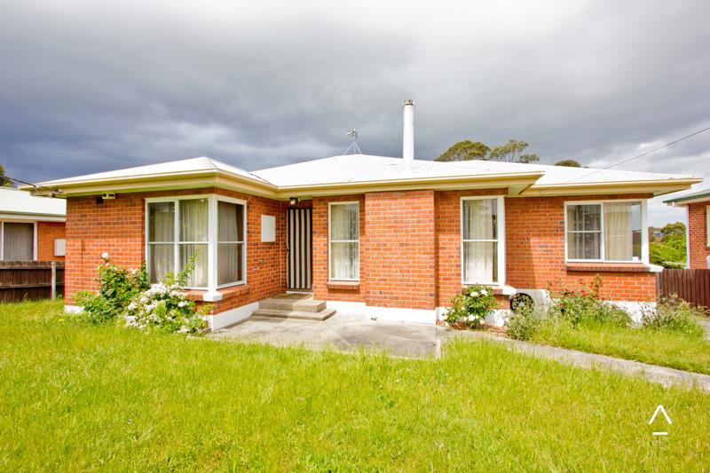 3 RONNEBY RD, NEWNHAM, TAS 7248