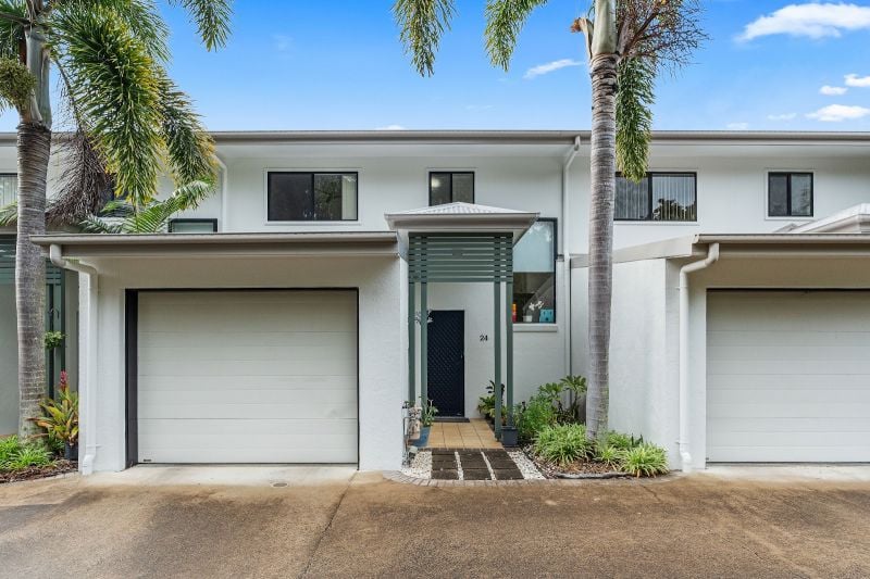 24/654 Esplanade, Urangan, QLD 4655