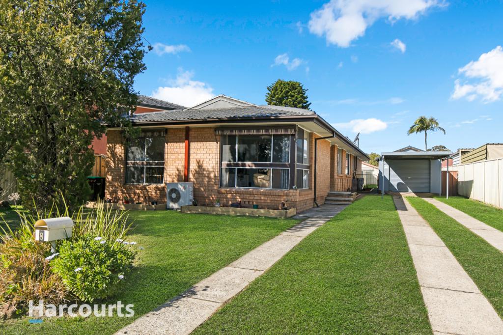 8 Bradman Ave, St Clair, NSW 2759