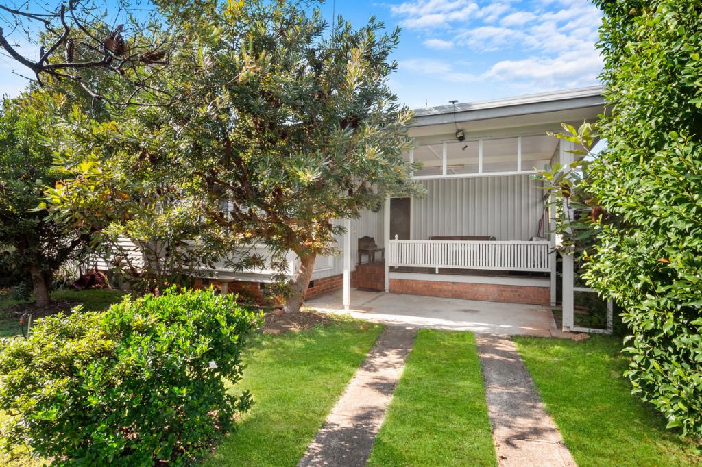 6 VALDER AVE, HOBARTVILLE, NSW 2753