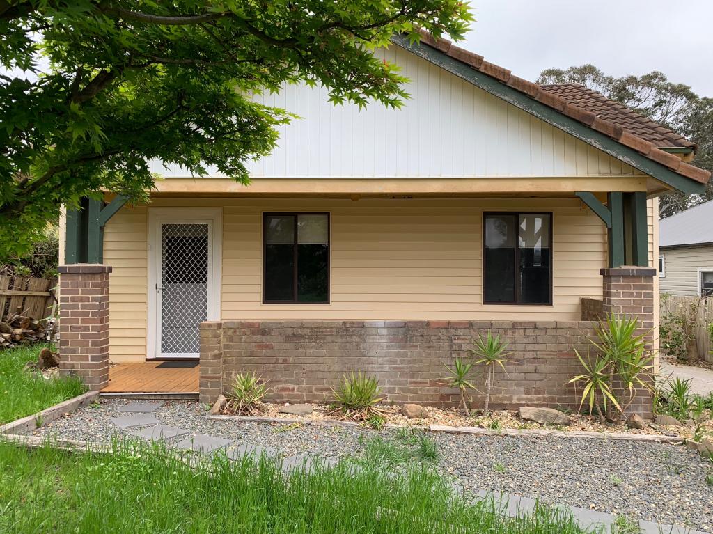 37 Sheffield Rd, Bowral, NSW 2576