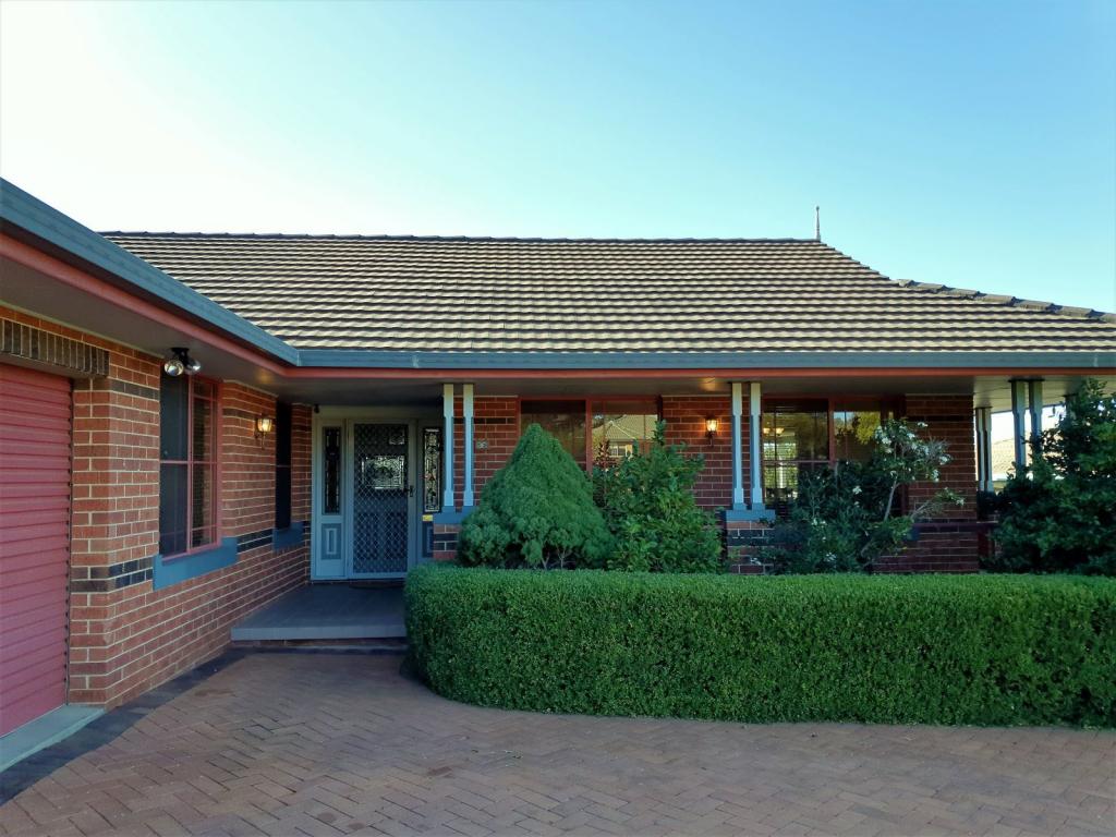 52 Dewhurst Dr, Mudgee, NSW 2850