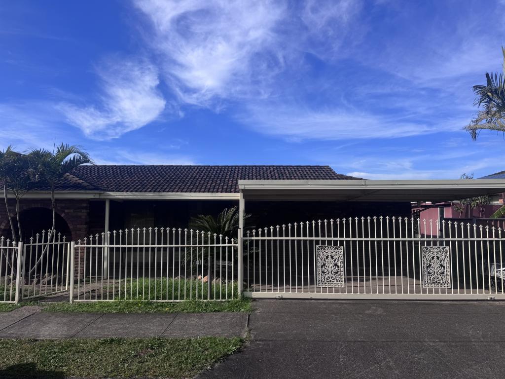 7 Success St, Greenfield Park, NSW 2176