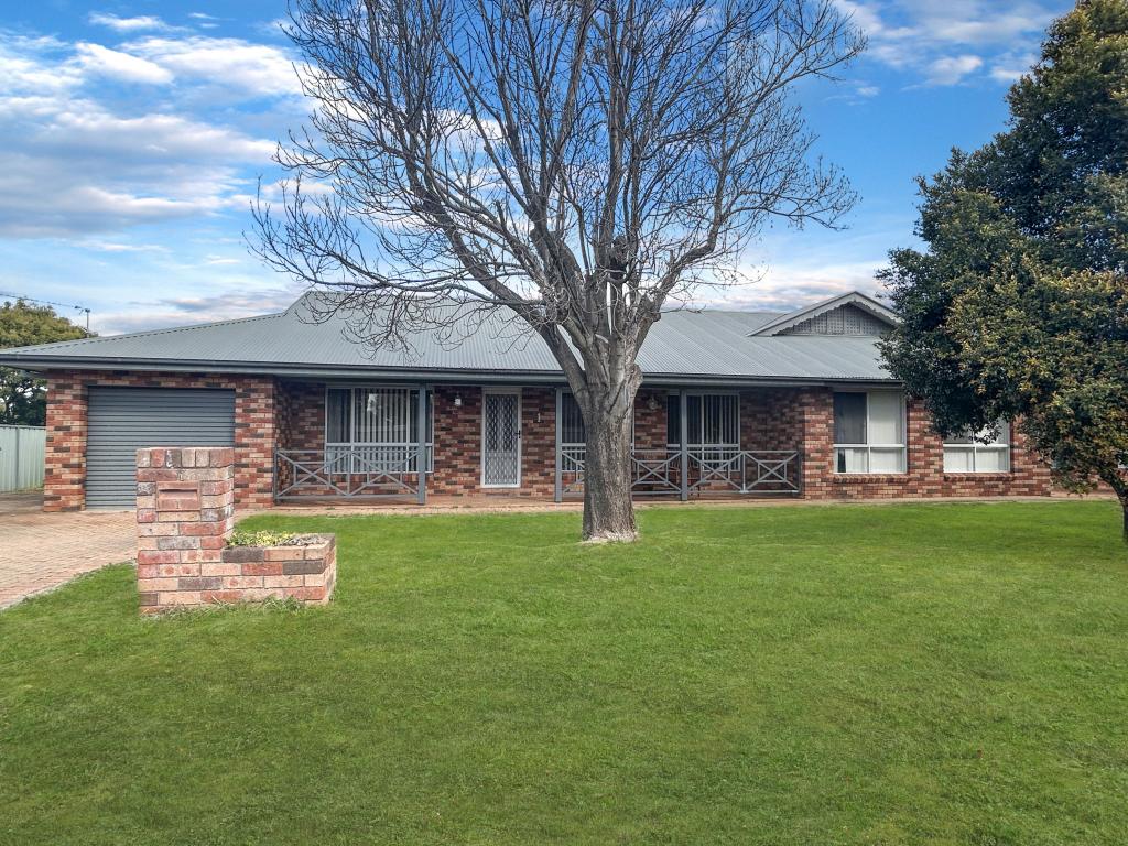 1 Clarence Way, Dubbo, NSW 2830