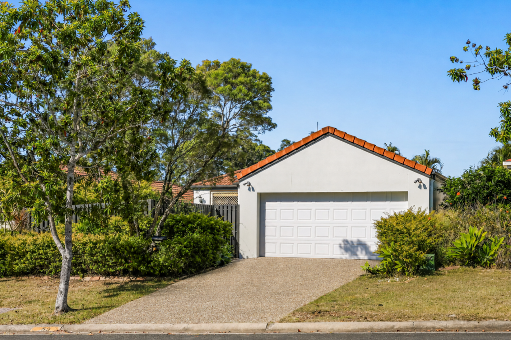 53 Tiger Dr, Arundel, QLD 4214