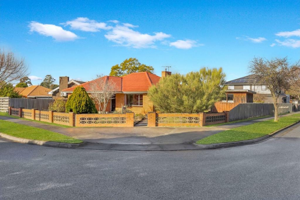 54 Hanleth Ave, Springvale, VIC 3171