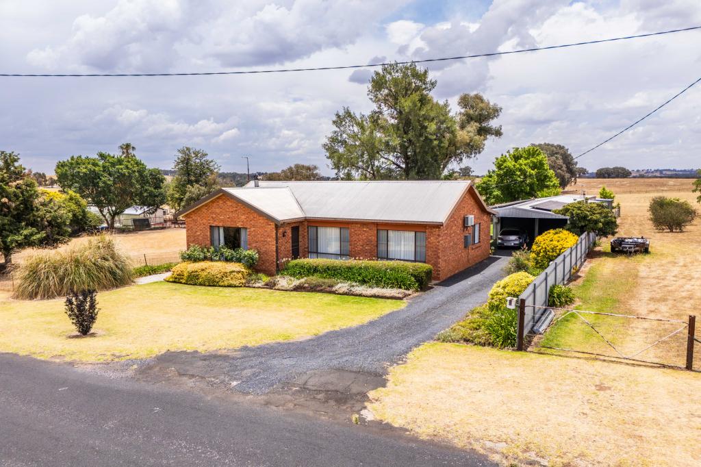 42 Googodery Rd, Cumnock, NSW 2867