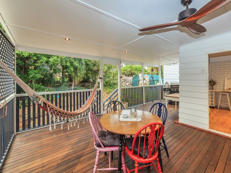 26 Boundary Rd, Camp Hill, QLD 4152