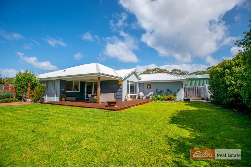 6 Lorikeet Way, Little Grove, WA 6330