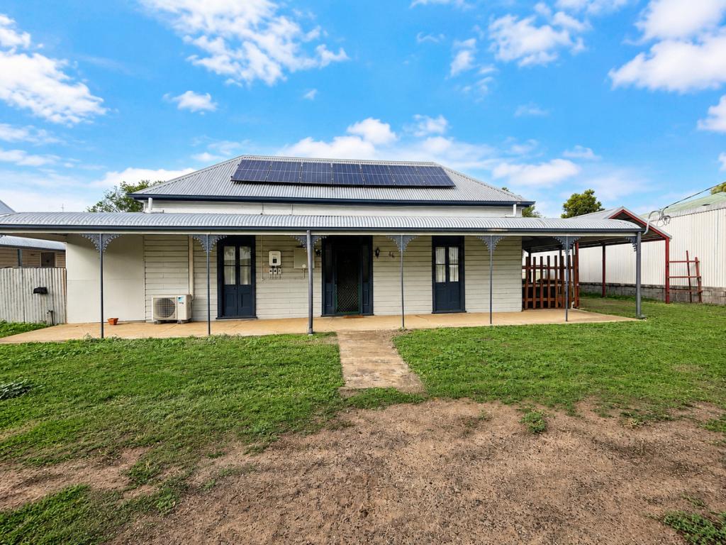 44 Nandewar St, Narrabri, NSW 2390