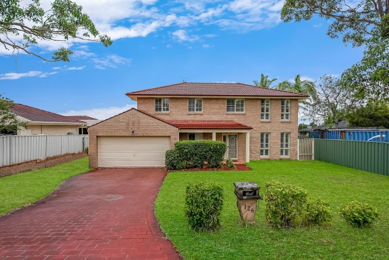 126 Roper Rd, Blue Haven, NSW 2262