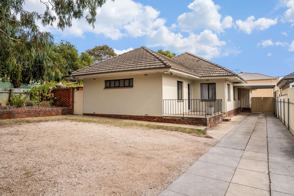 84 Valley Rd, Hope Valley, SA 5090