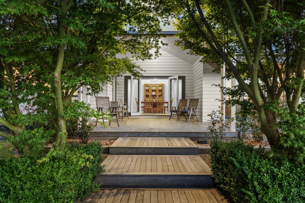 755 Mcdonalds Drain Rd, Pakenham South, VIC 3810