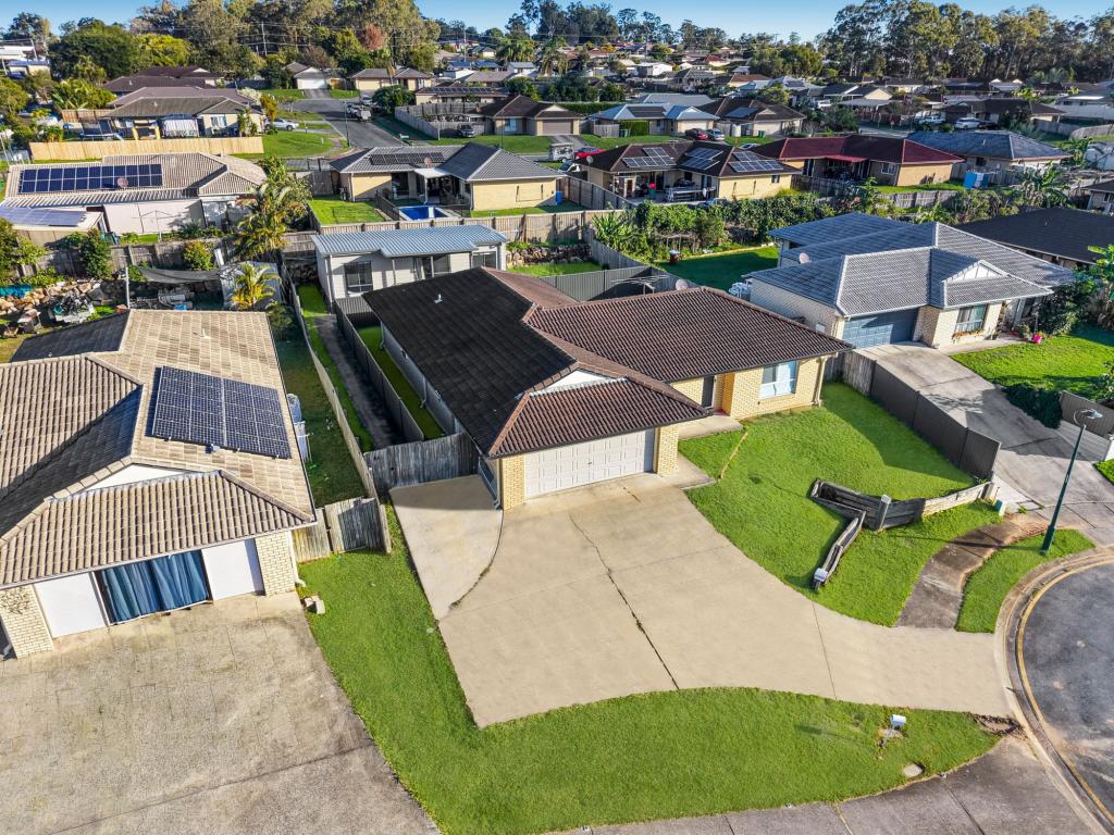8 & 8A BARKER CL, GOODNA, QLD 4300