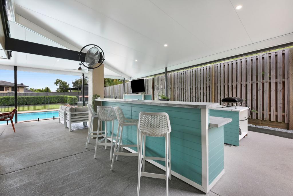 16 Collingwood Ave, Robina, QLD 4226